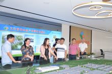 新华网溯源中国考察团莅临爱游戏平台食品产业园参观指导调研